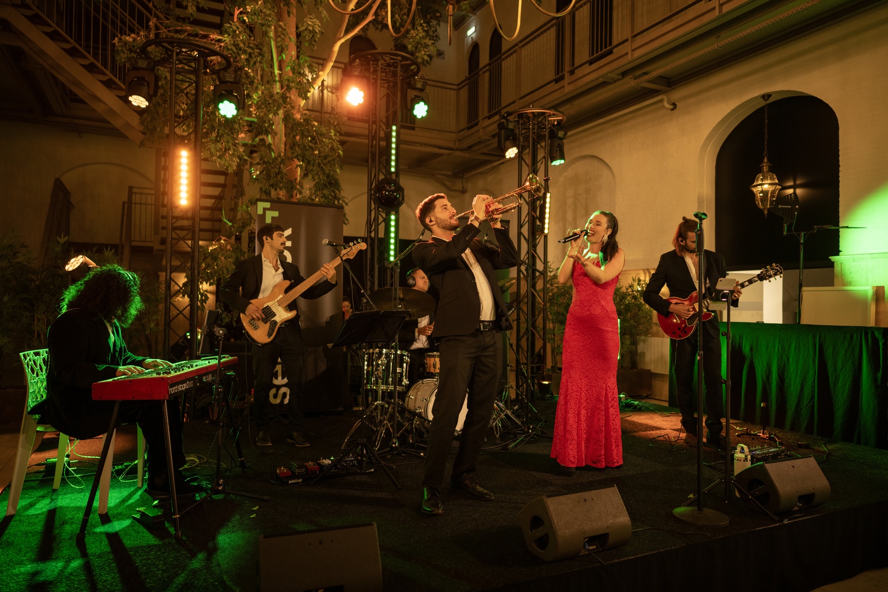 Benga Band live op het bedrijfsfeest van Sedgwick in Rotterdam (5)